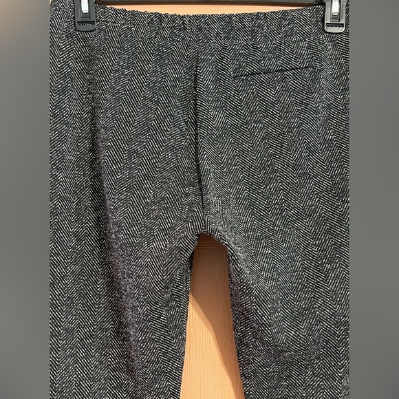 Women's Herringbone Knit Jumpsuit in Charcoal Gray - Picture 7 of 10